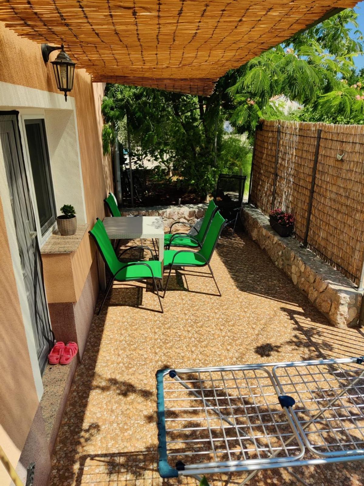 Apartman Kristina Vrbnik Exterior photo